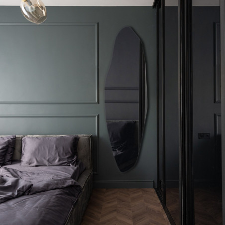 Mirror Slim