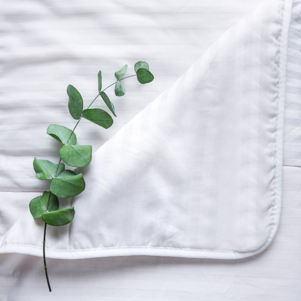 Thin summer cotton blanket
