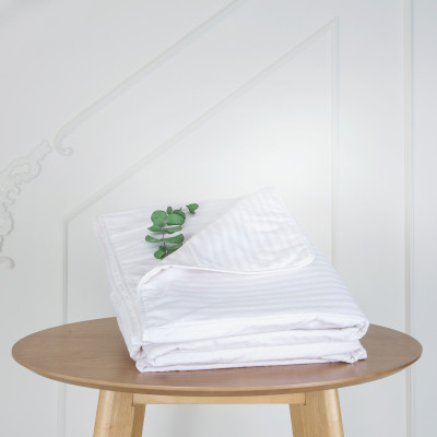Thin summer cotton blanket