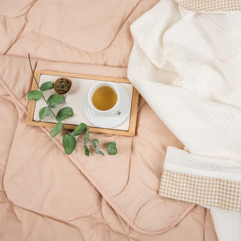 Camel wool blanket