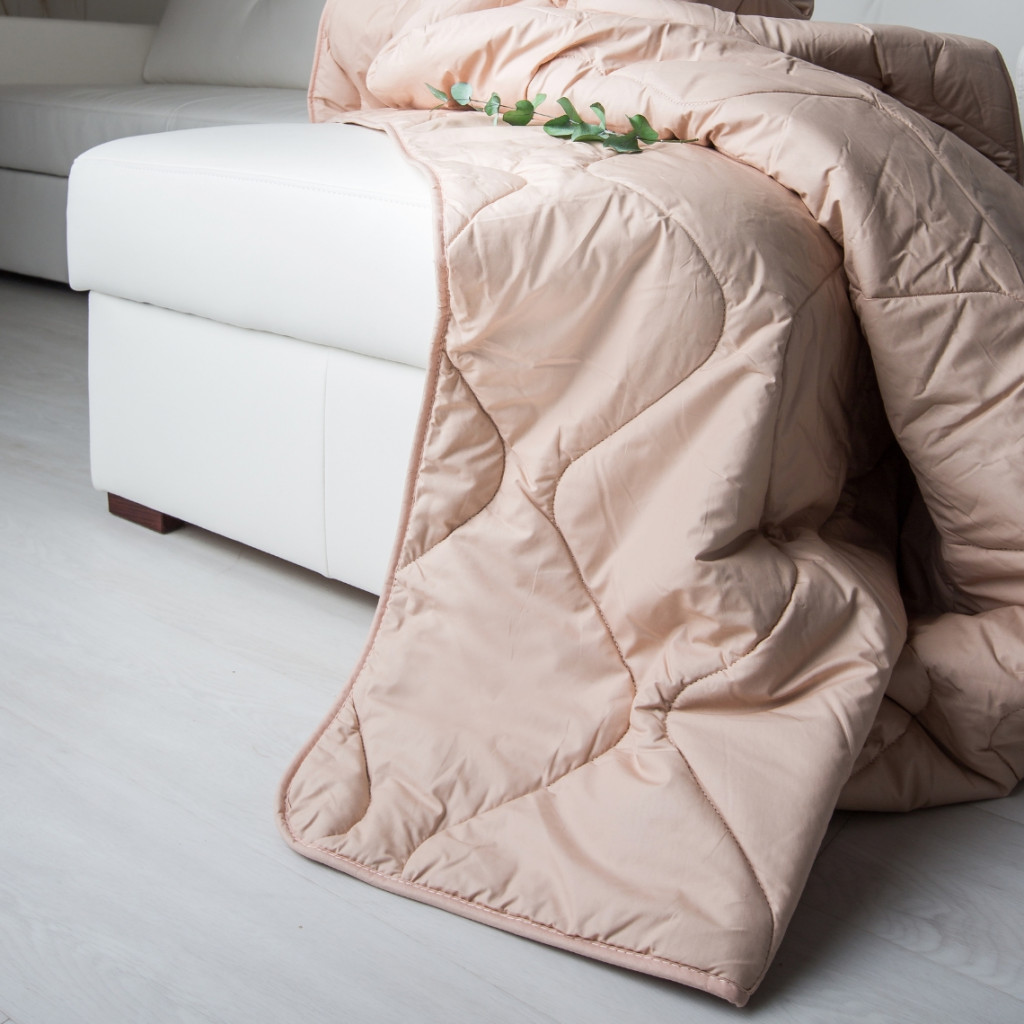 Camel wool blanket