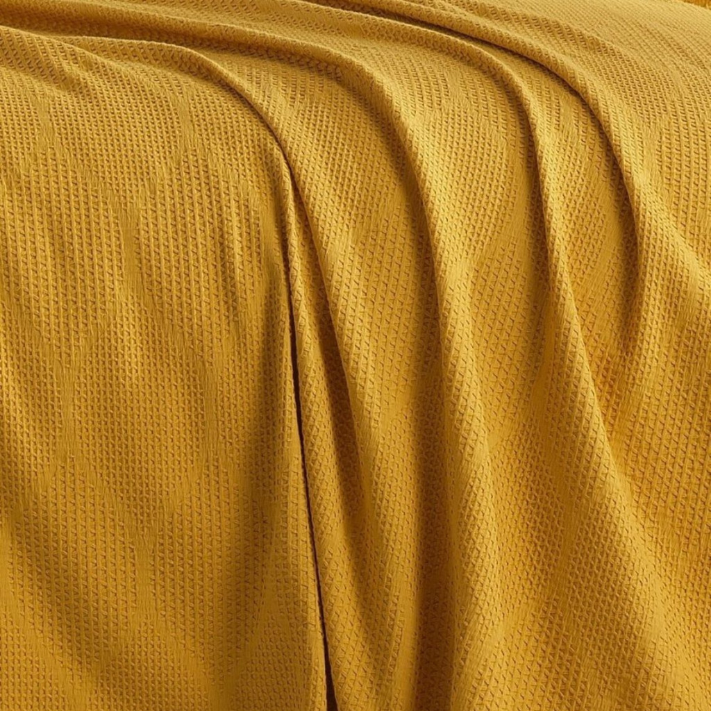 Gultas pārklājs ar spilvendrānām VIRA Mustard | Dzeltens Gultas pārklājs ar spilvendrānām VIRA Mustard | Dzeltens
