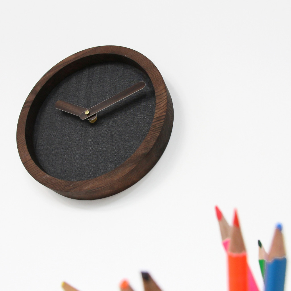 Dark Wooden Round Clock (Grey Material) Dark Wooden Round Clock (Grey Material)
