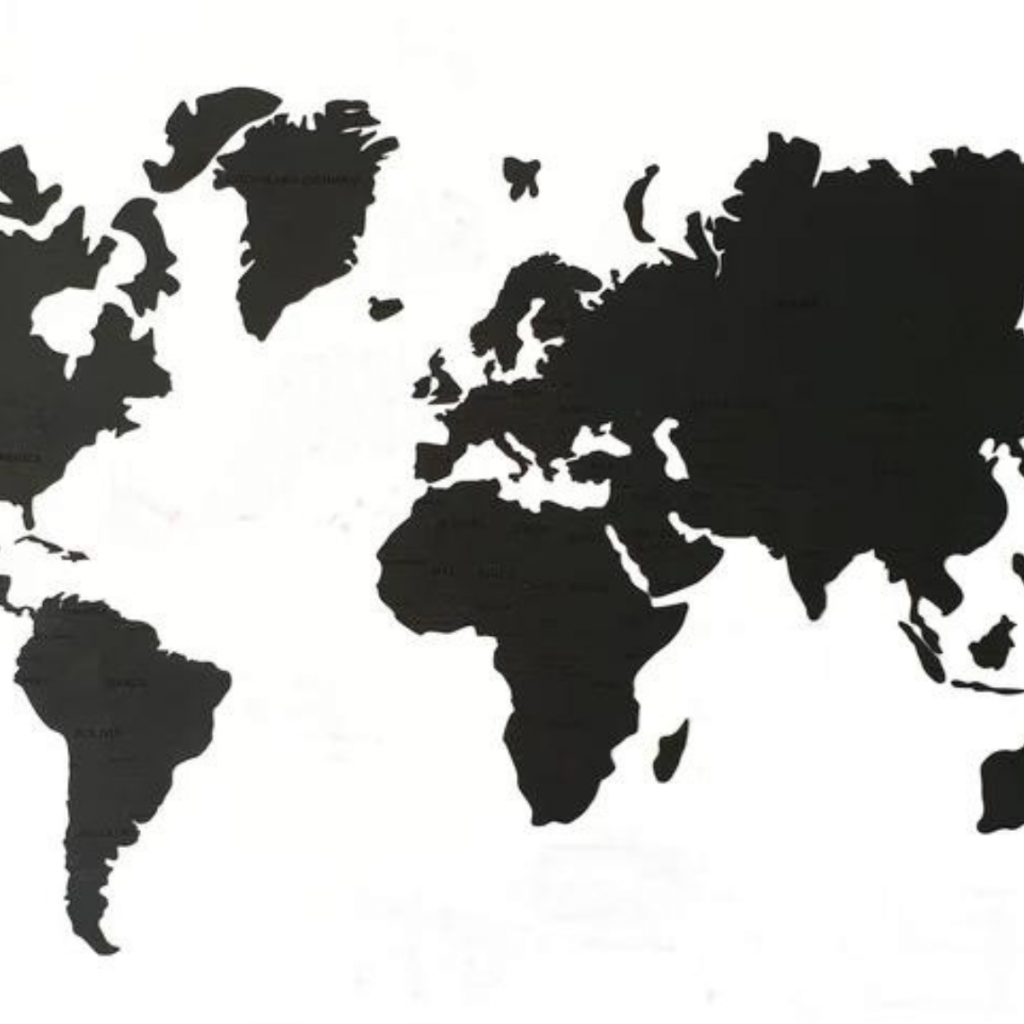 Wooden wall map of the world | Black