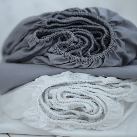 Satin sheet with elastic | White