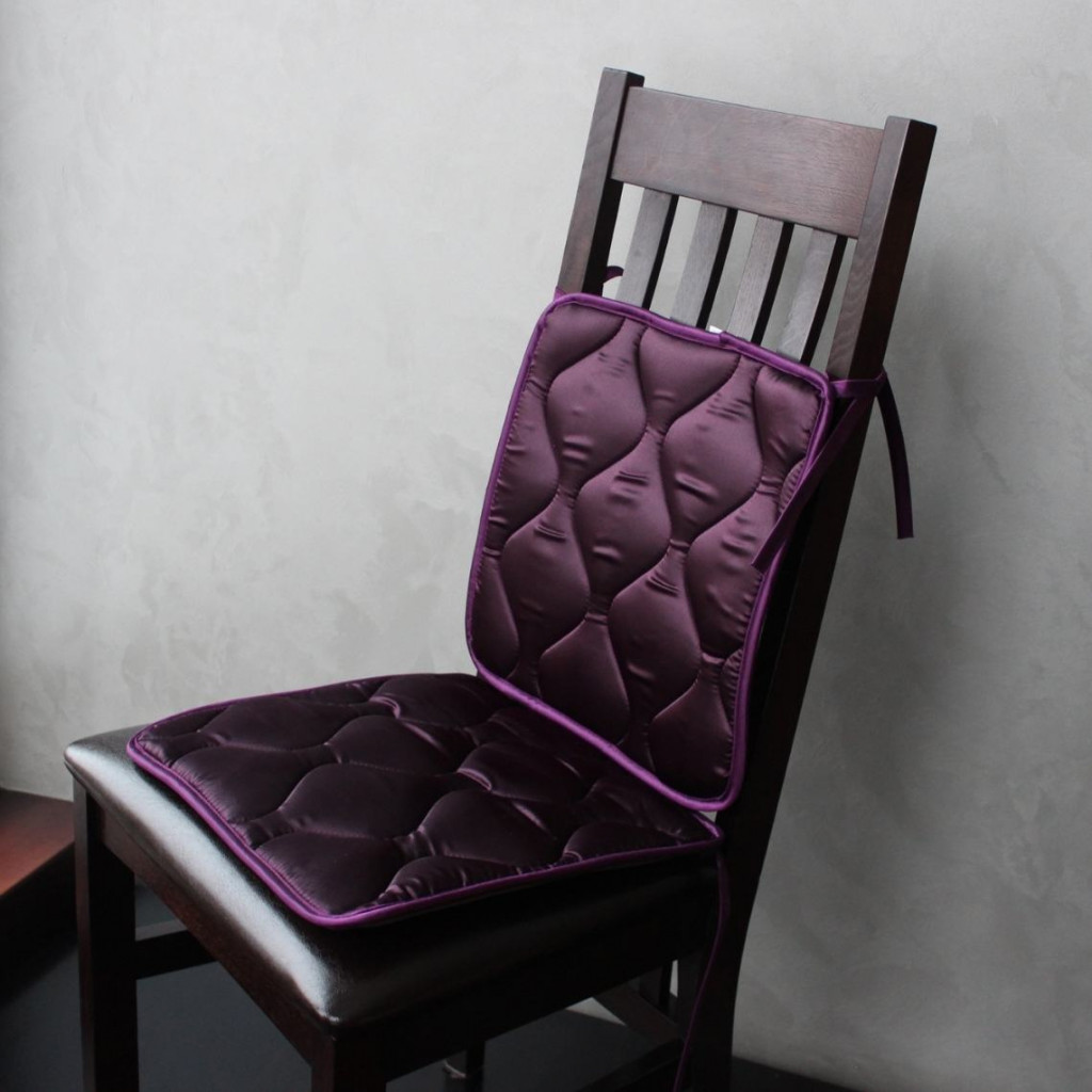 Kėdės pagalvėlė | Sateen bordo | kedziu-pagalveles | NMF Home