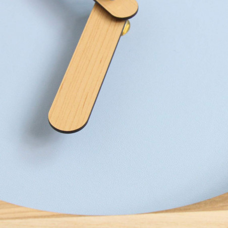 Light Wooden Round Clock (Baby Blue Faux Leather)