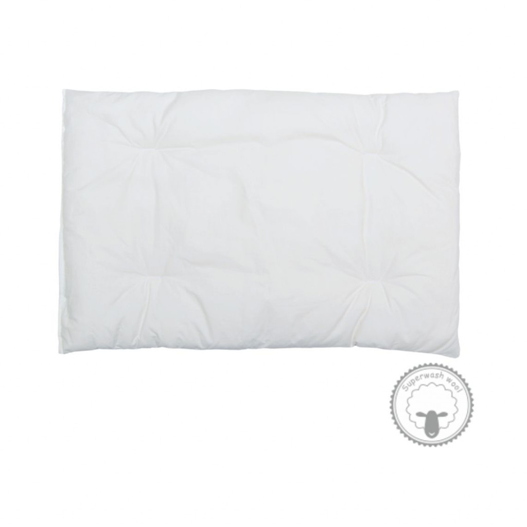 Children's bedding set with sheep wool
