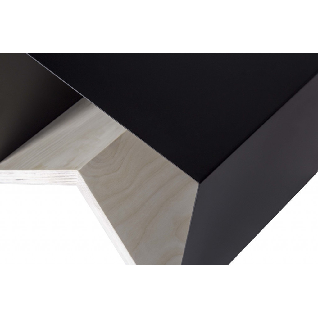Table Kriss Table Kriss