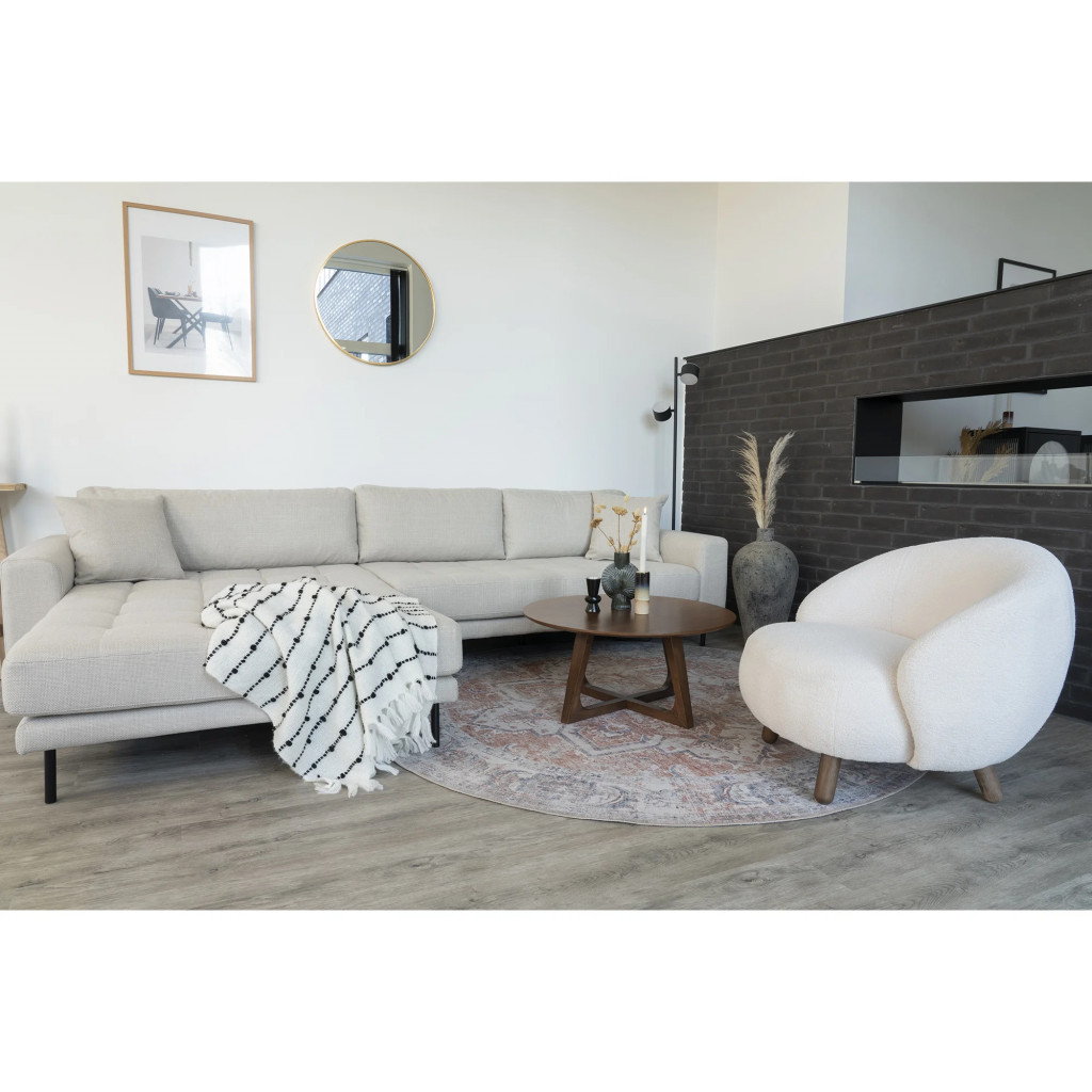 Savana White Savana White