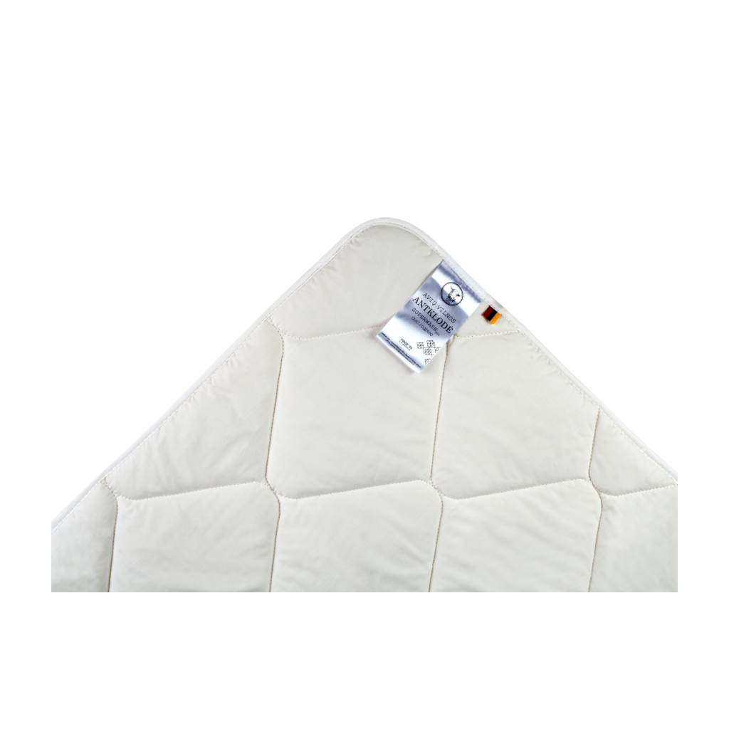 Blanket with sheep’s wool | Very warm