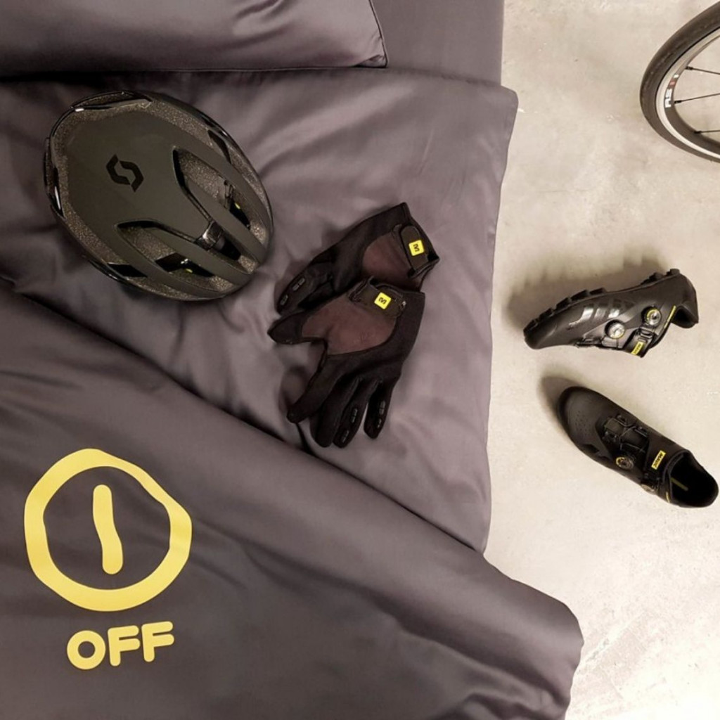 Комплект постельного белья ENIGMA Night On/Off Комплект постельного белья ENIGMA Night On/Off