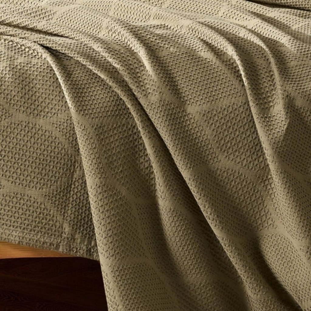 Lovatiesė su pagalvių užvalkalais VIRA Khaki | Žalsva | namu-tekstile | NMF Home